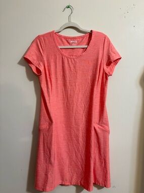 Duluth Trading Company Women Armachillo Cooling Short Sleeve Dress Medium Coral